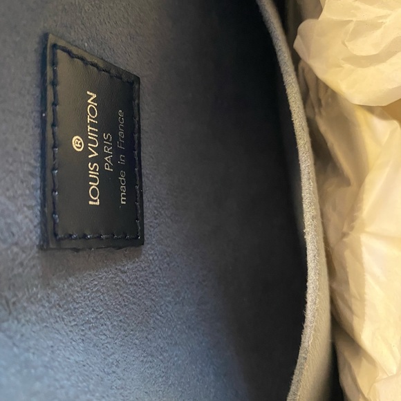 AUTHENTIC 💯 VINTAGE LV🖤 - Picture 7 of 8